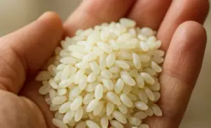 eliminar manchas en los brazos con crema de agua de arroz